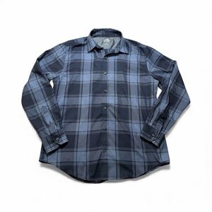 Pacific Outfitters Men's Medium Gray Black Plaid Flannel Button Down Shirt